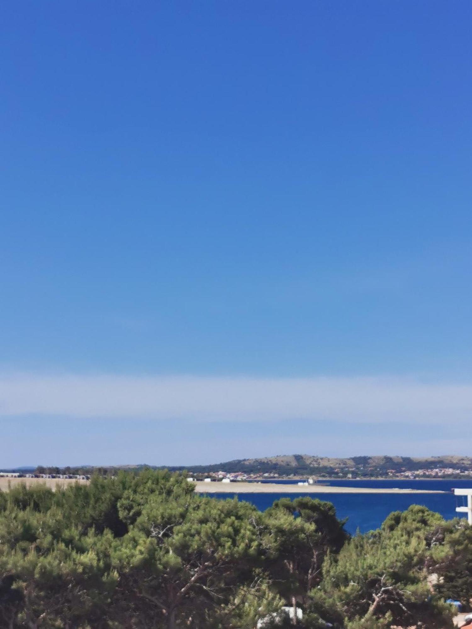 Apartments Riva Povljana Kültér fotó