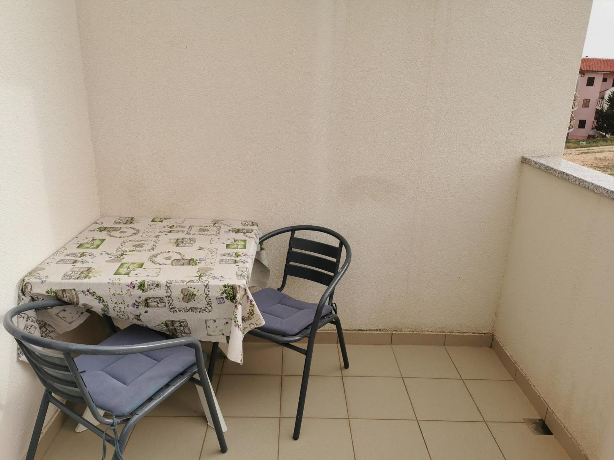 Apartments Riva Povljana Kültér fotó
