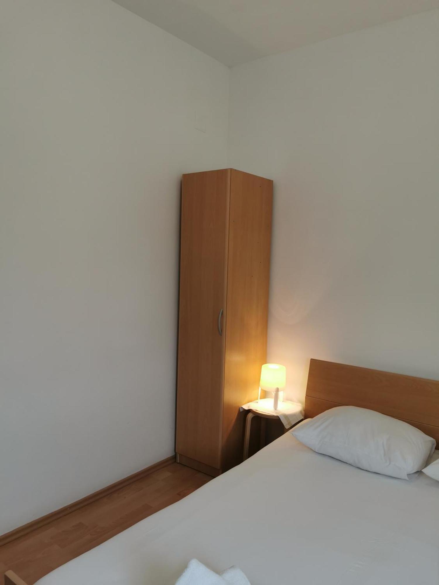 Apartments Riva Povljana Kültér fotó