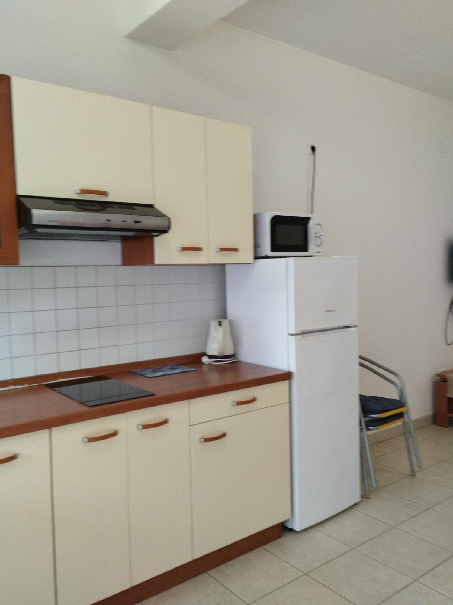 Apartments Riva Povljana Kültér fotó